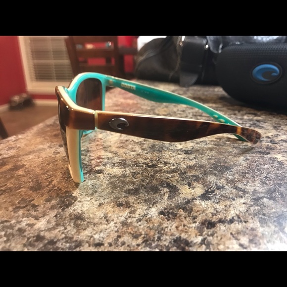 Sold - Picture 2 of 7